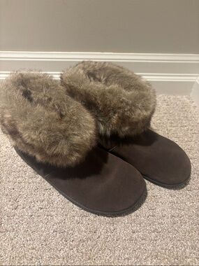 Women's Suede Faux Fur Cuff Slip-On Slippers - Brown